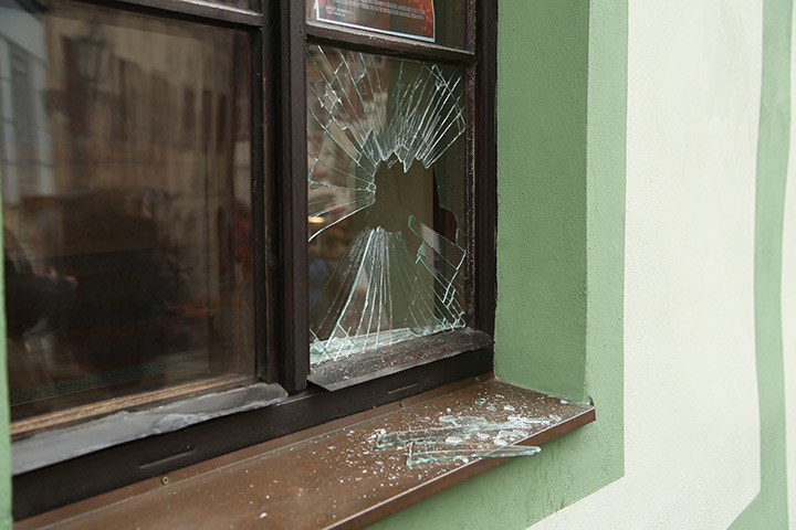 A2B Glass are able to board up broken windows while they are being repaired in Raynes Park.